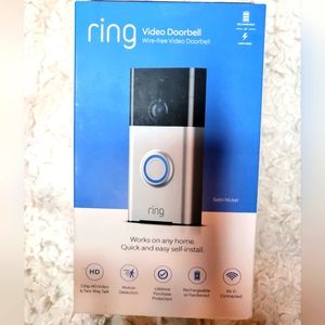 RING video doorbell (2nd gen) great condition w/original box